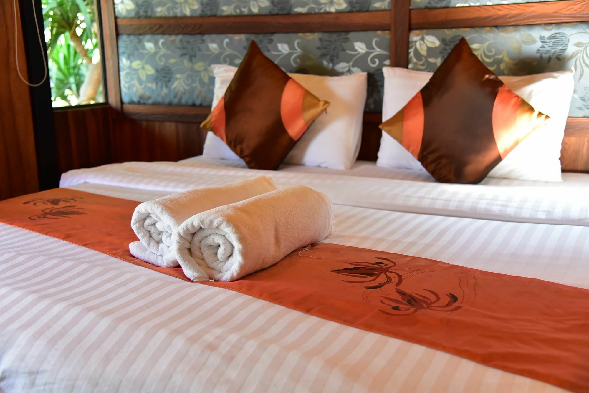 Dusit Talai Resort Nong Nam Daeng Exterior foto
